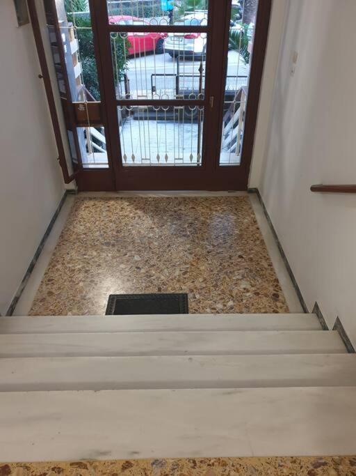 Appartamento Rooftop Near Metro Cholargos - 5 Min Walk *